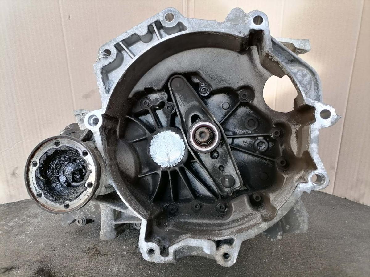 Skoda Fabia 2 5J original 5 Gang Schaltgetriebe LVG 1,2 51kw Bj.2009